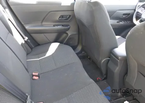 2025 Nissan Kicks S Intelligent Awd из США, поврежденный, VIN 3N8AP6BB3SL390796